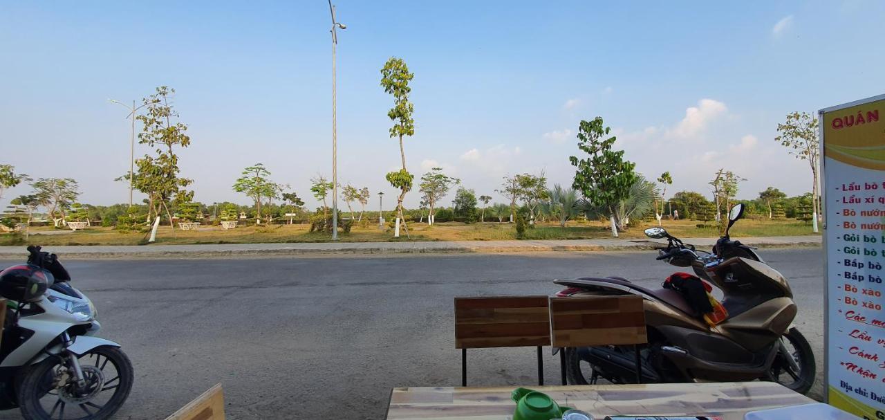 ホテル Nha Nghi Viet Nga ハティエン エクステリア 写真