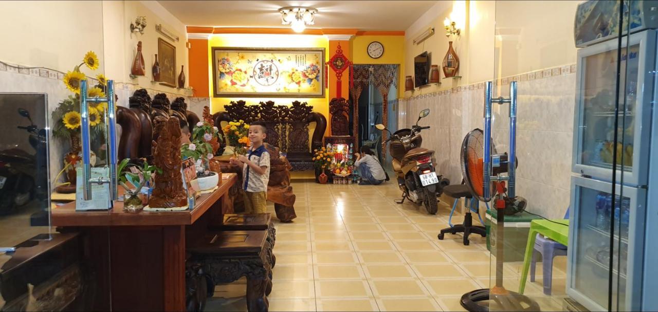 ホテル Nha Nghi Viet Nga ハティエン エクステリア 写真