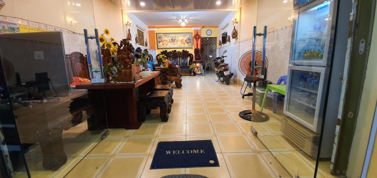ホテル Nha Nghi Viet Nga ハティエン エクステリア 写真