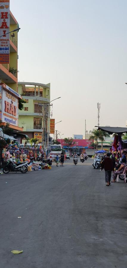 ホテル Nha Nghi Viet Nga ハティエン エクステリア 写真
